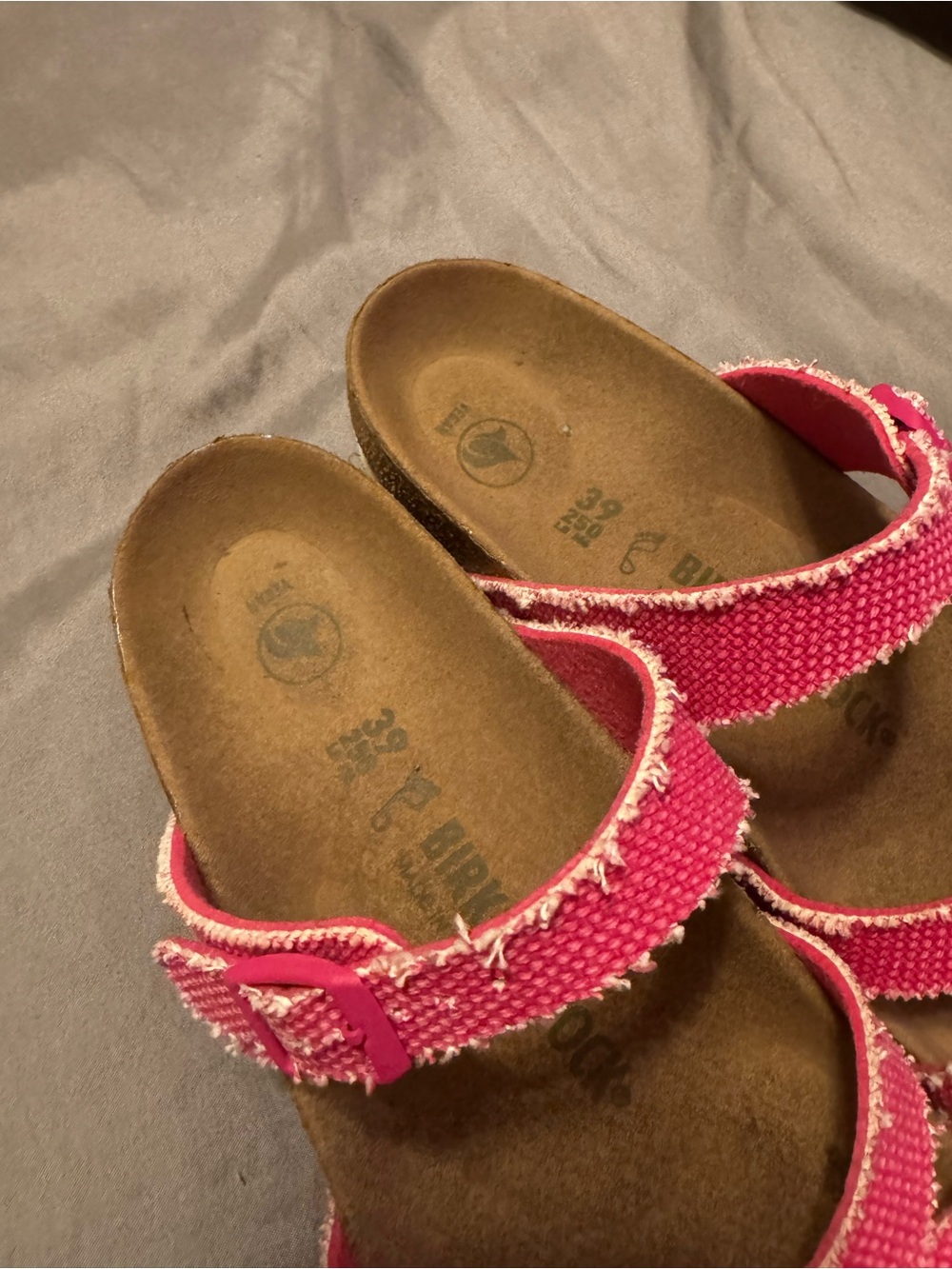Birkenstock Hot Pink Frayed Double-Strap Sandals 39 - Picture 6 of 7